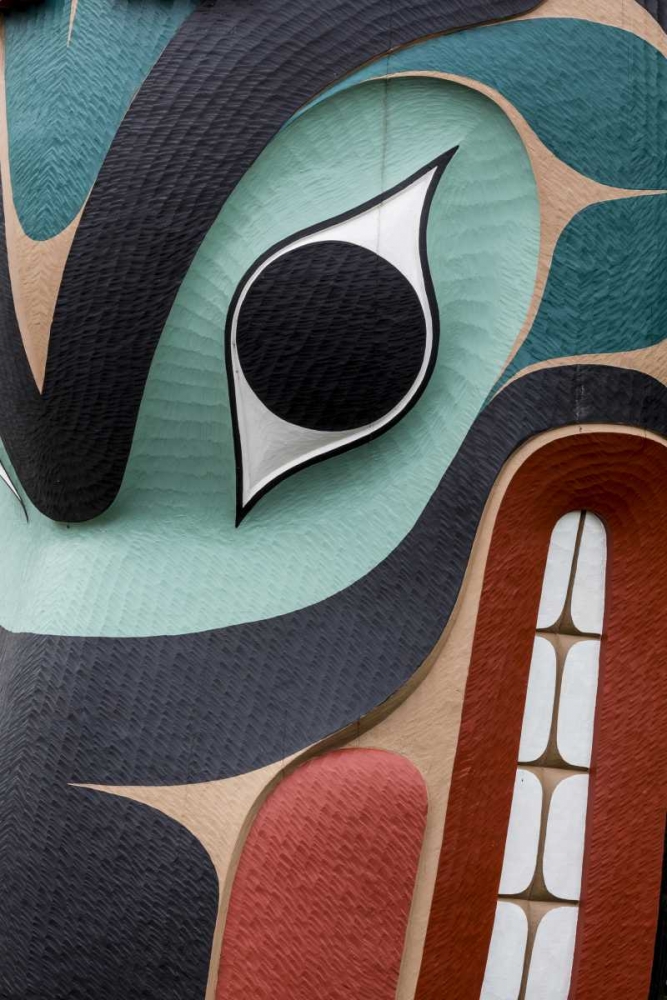 USA, Washington State, Jamestown Totem art PR